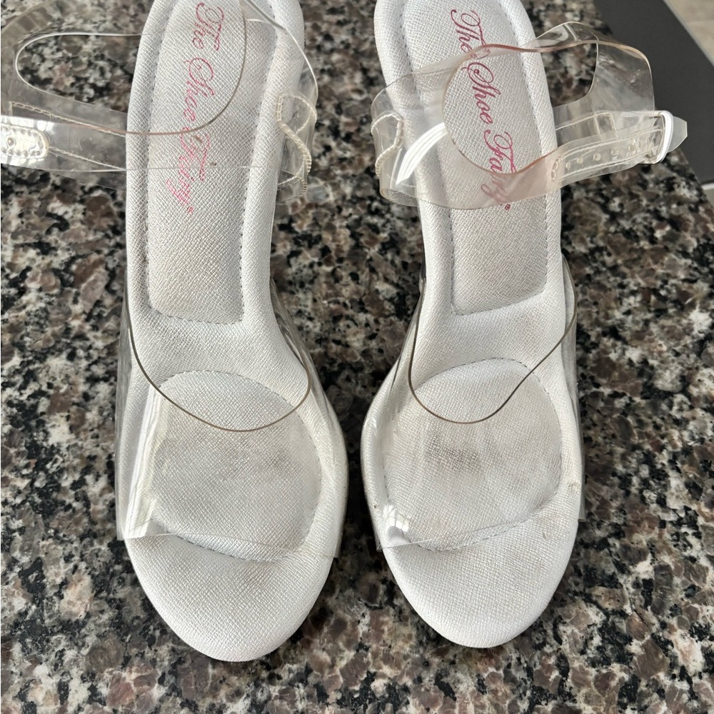 White Heels with Transparent Strap and Moderate Heel